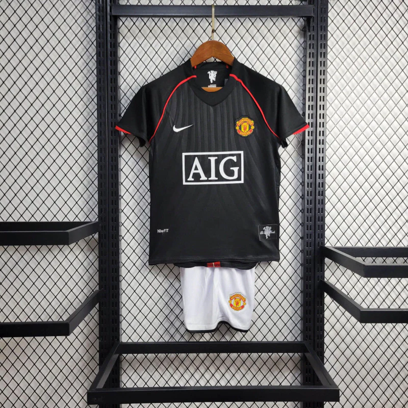 Manchester United 07/08 Black Jersey Kids