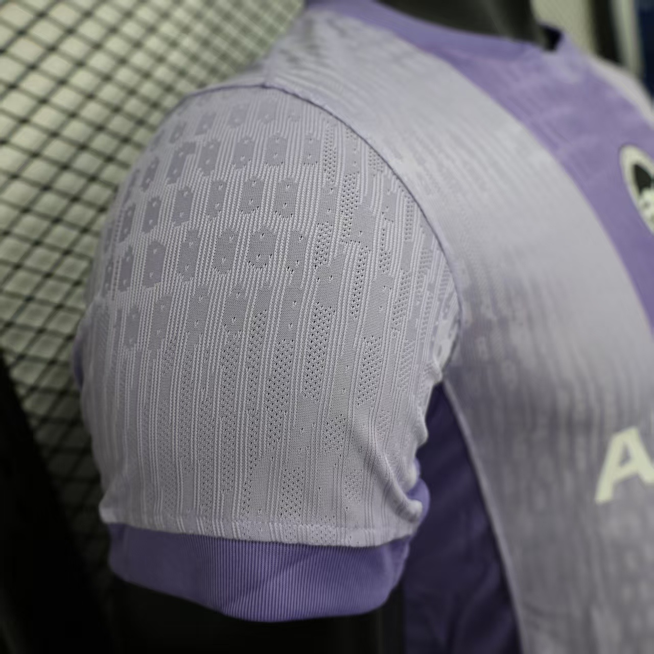 Brighton 25/26 Away Kit