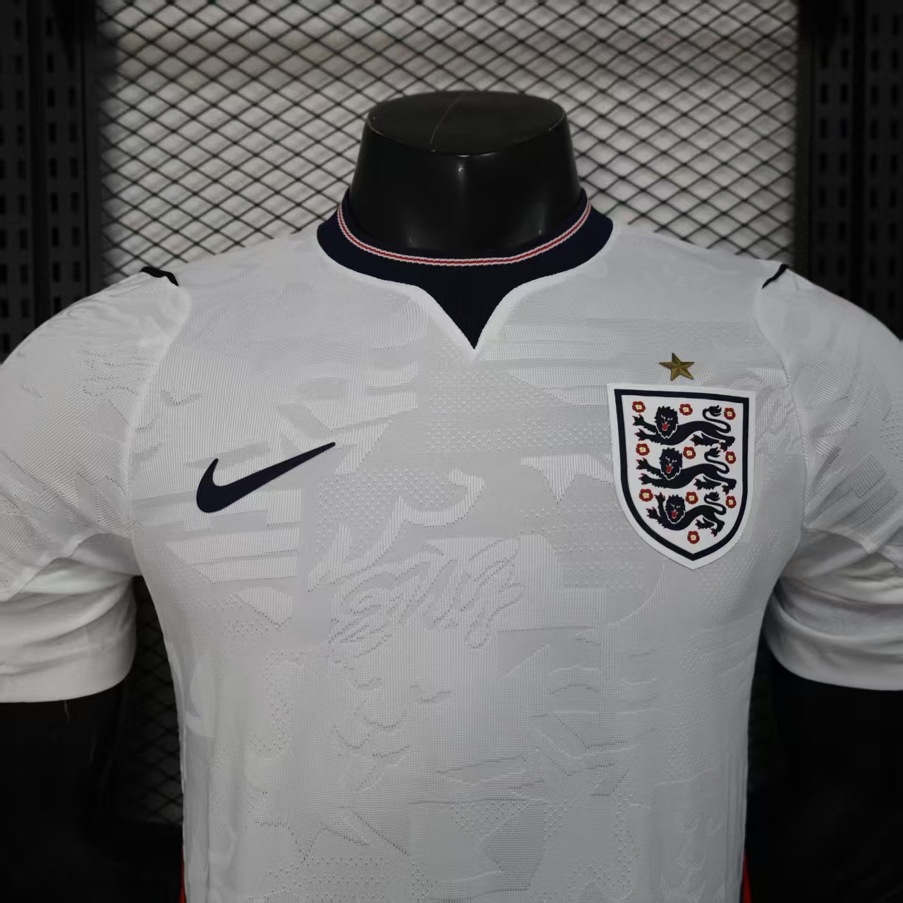 England 26/27 World Cup Kit